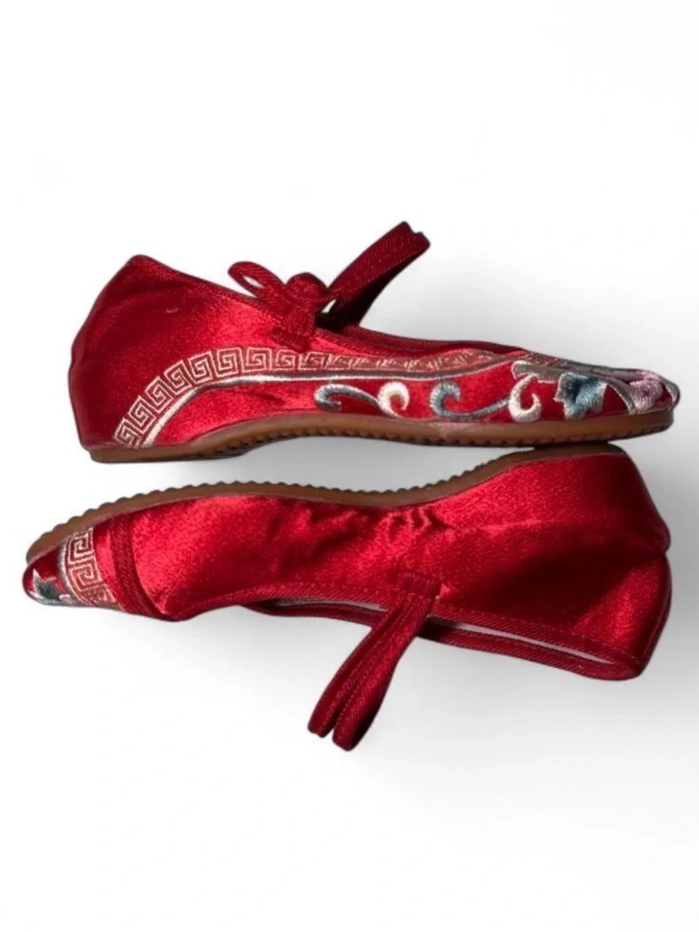 Embroidered Floral Mary Jane Chinese Ballet Flats Red Satin Shoes EU 35 US 3.5